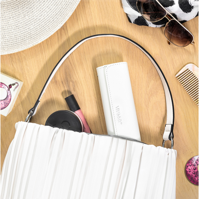 Husa de protectie Vitammy Case 3, din piele ecologica, dedicata periutelor de dinti electrice Vitammy: Aurum, Pearl+, Platinum, Symphony, Smils, Harmony, Splash, Dino, Alb [6]