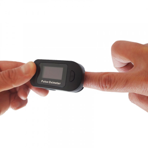 Pulsoximetru RedLine FS20C, negru, indica nivelul de saturatie a oxigenului, masoara rata pulsului [3]