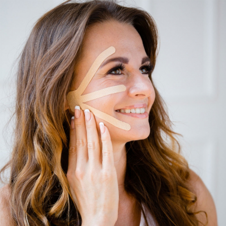 Banda Kinesiologica Vitammy Tape 1, impermeabila, moale si confortabila, fara latex, 5 cm x 5 m, Bej [3]