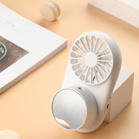 Mini ventilator portabil 3 in 1 Vitammy Dream Mist Mirror, functie de pulverizare fina, lampa cu oglinda integrata, snur pentru gat, incarcare USB, Alb [2]