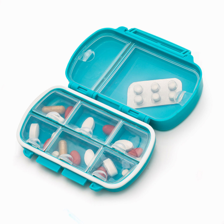 Organizator pentru medicamente Vitammy Pilla Multi 8, cu 8 compartimente de dimensiuni diferite, design compact si portabil [1]