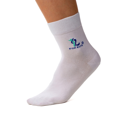 Ingrijire corp - Sosete pentru diabetici For Elite Comfort, pentru barbati, din fibre moi de bambus, delicate cu pielea, cu proprietati antibacteriene si antifungice, marimea 40 - 45, Alb