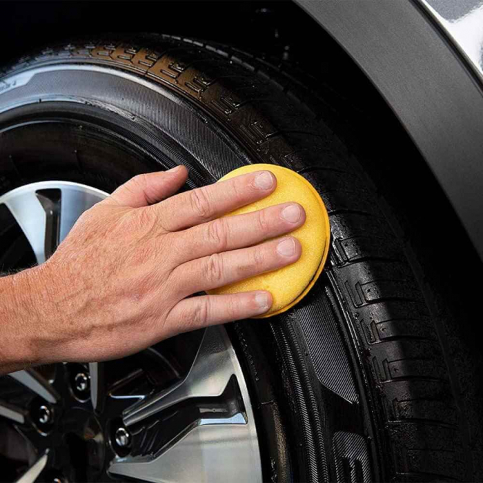 Solutie pentru ingrijirea cauciucului si a plasticului iMoto 500ml [2]