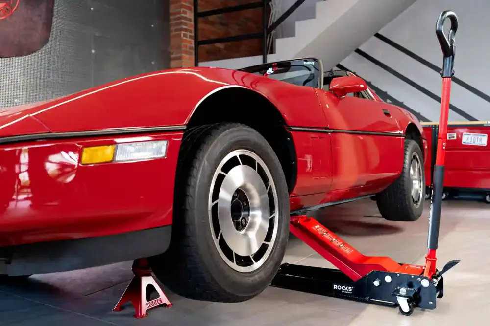 Cricuri Tip Crocodil - Cric hidraulic profesional tip crocodil cu talie super-joasa 2T ROOKS SUPER LOW 7-61 2 t