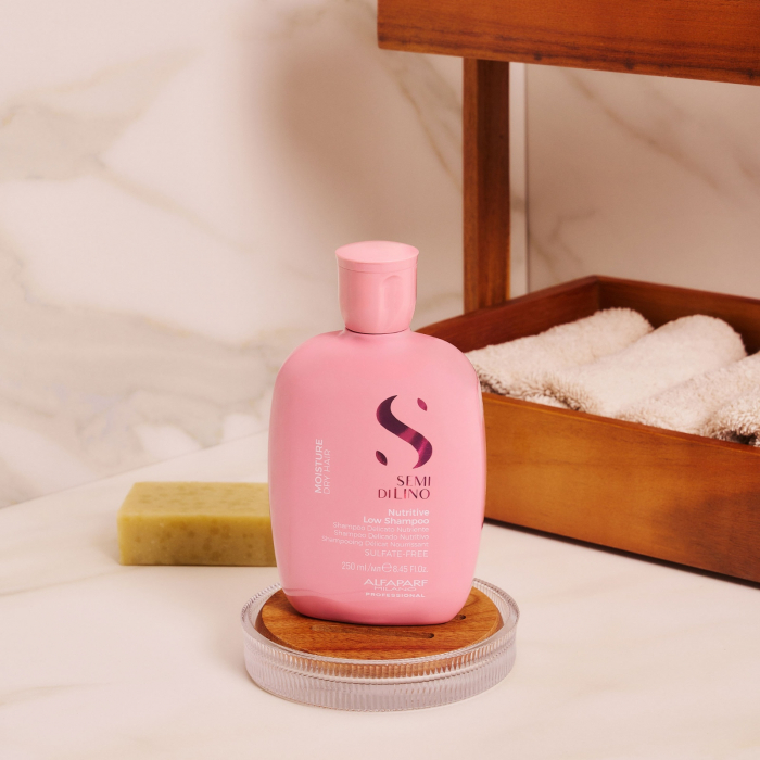 Sampon pentru hidratare fara sulfati Alfaparf Semi di Lino Moisture Nutritive Shampoo, 250 ml [2]