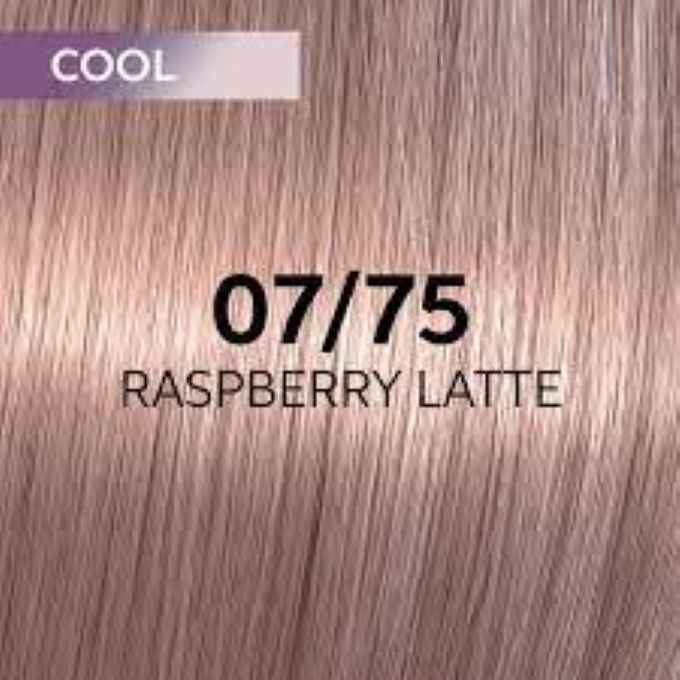 Vopsea de par semi-permanenta Wella Professionals Shinefinity Zero Lift Glaze 07/75, Cool Raspberry Latte, 60 ml [2]