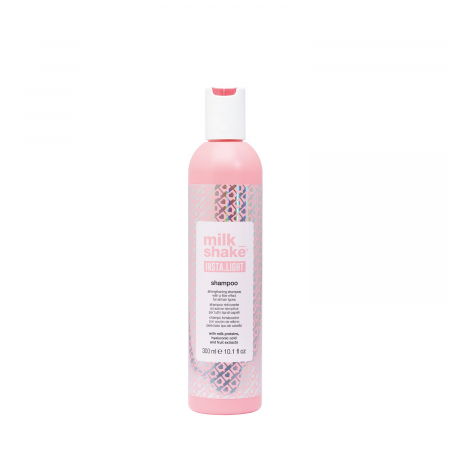 SAMPOANE - Sampon pentru netezire si stralucire Milk Shake Insta Light, 300 ml