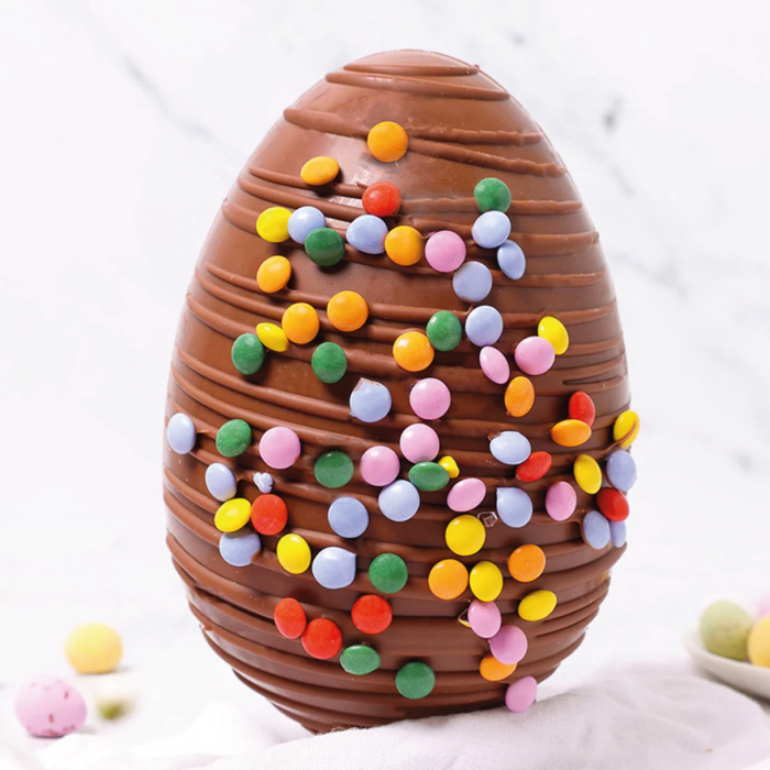 Ou gigant de ciocolata cu lapte si bomboane 250G [7]