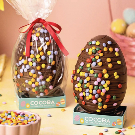 Ou gigant de ciocolata cu lapte si bomboane 250G [1]