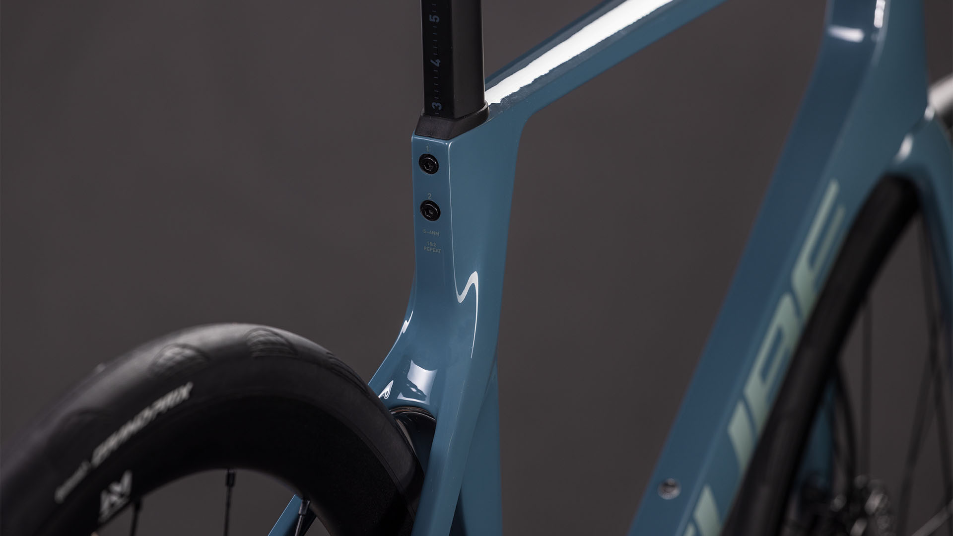 BICICLETA CUBE AGREE C:62 ONE STORM GREY 2026 62 cm [3]