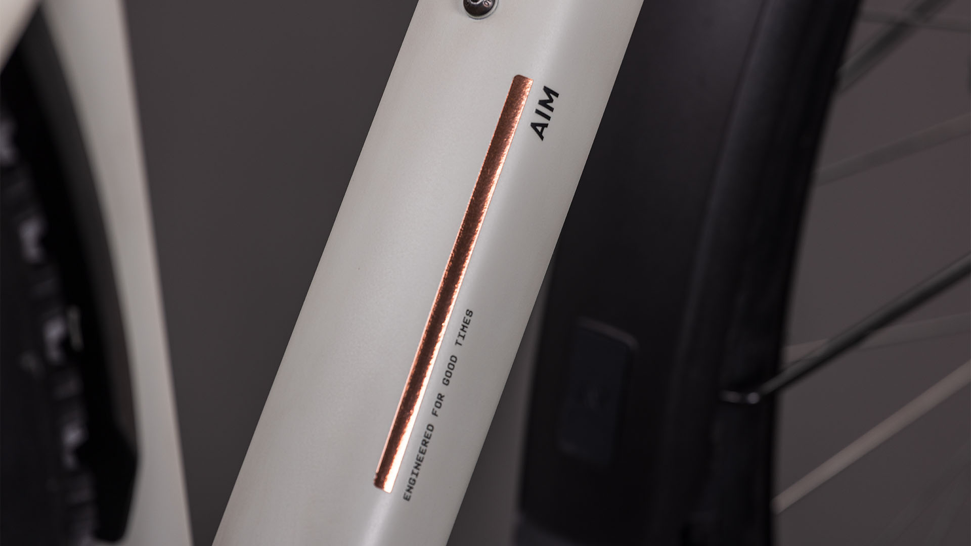 BICICLETA CUBE AIM PRO FE GREIGE TITAN 2026 cadru S (15") - roti 27.5 [2]