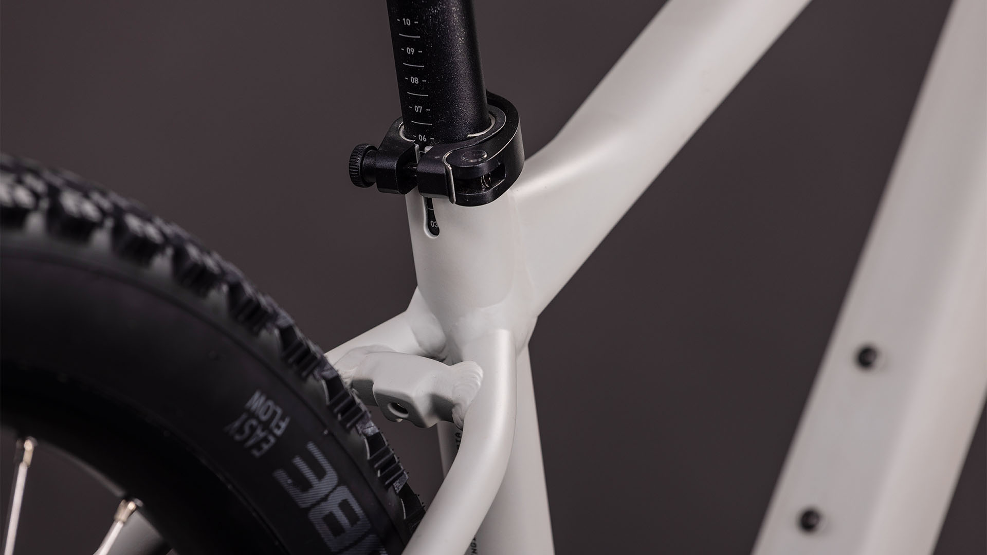 BICICLETA CUBE AIM PRO GREIGE TITAN 2026 cadru XL (22") - roti 29 [2]