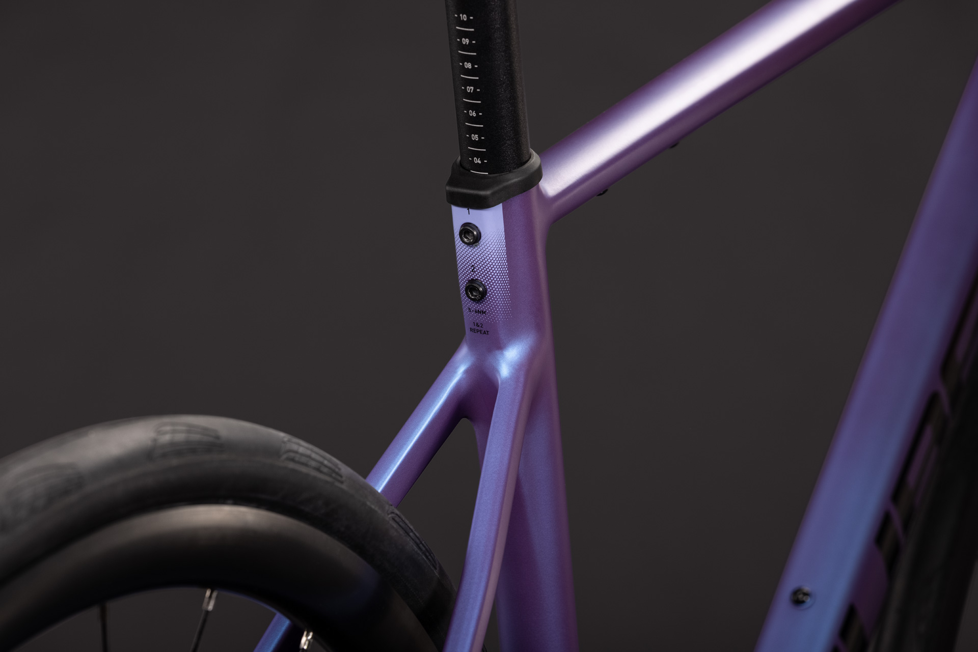 BICICLETA CUBE ATTAIN SLX BLUEIRIS BLACK 2027 56 cm [3]