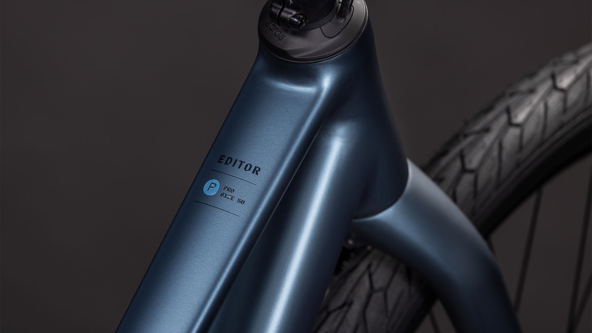 BICICLETA CUBE EDITOR PRO TRAPEZE MINERALBLUE CHROME 2026 46 cm [2]