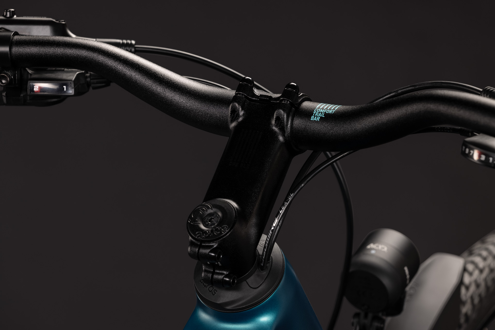 BICICLETA CUBE KATHMANDU EXC METALLICPETROL SEA 2027 62 cm [1]