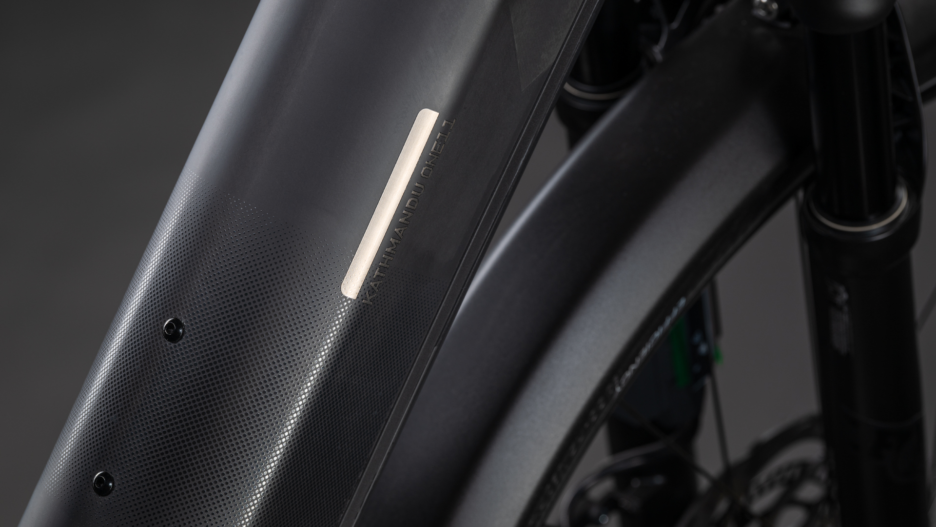 BICICLETA CUBE KATHMANDU HYBRID ONE11 HPC SLT 800 EASY ENTRY CARBON SILVERDUST 2026 50 cm [2]