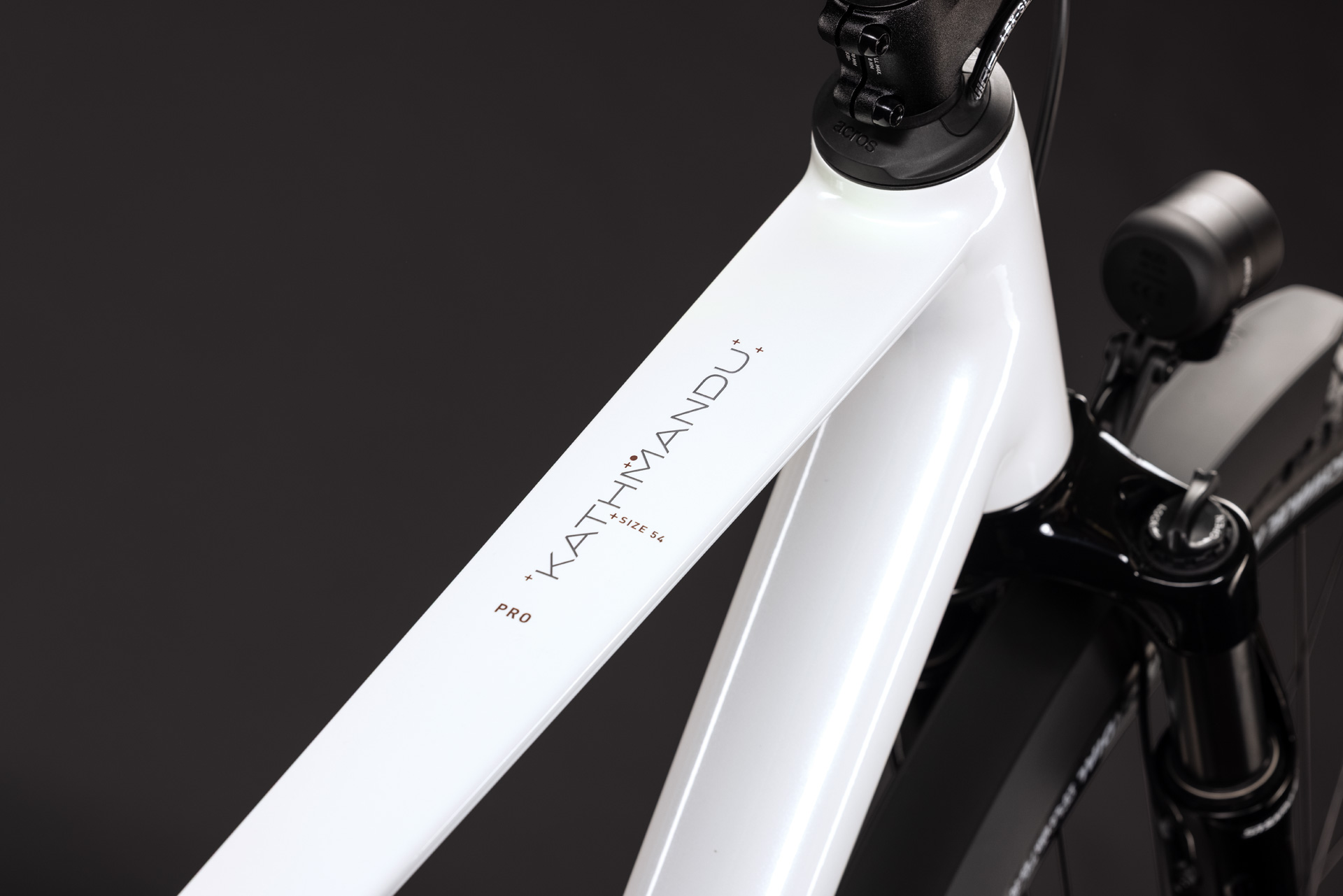 BICICLETA CUBE KATHMANDU PRO METALLICWHITE CHROME 2027 58 cm [1]