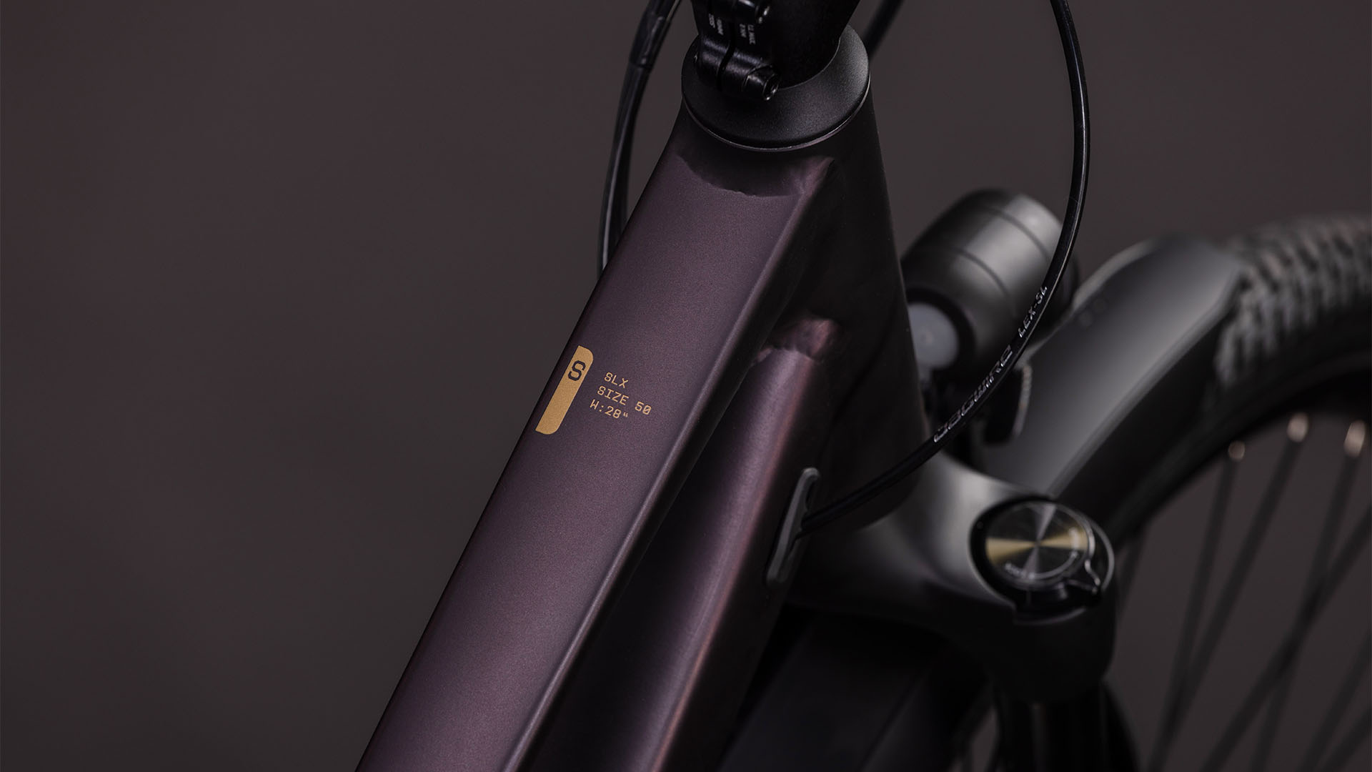 BICICLETA CUBE KATHMANDU SLX TRAPEZE SOLARECLIPSE GOLD 2026 50 cm [1]