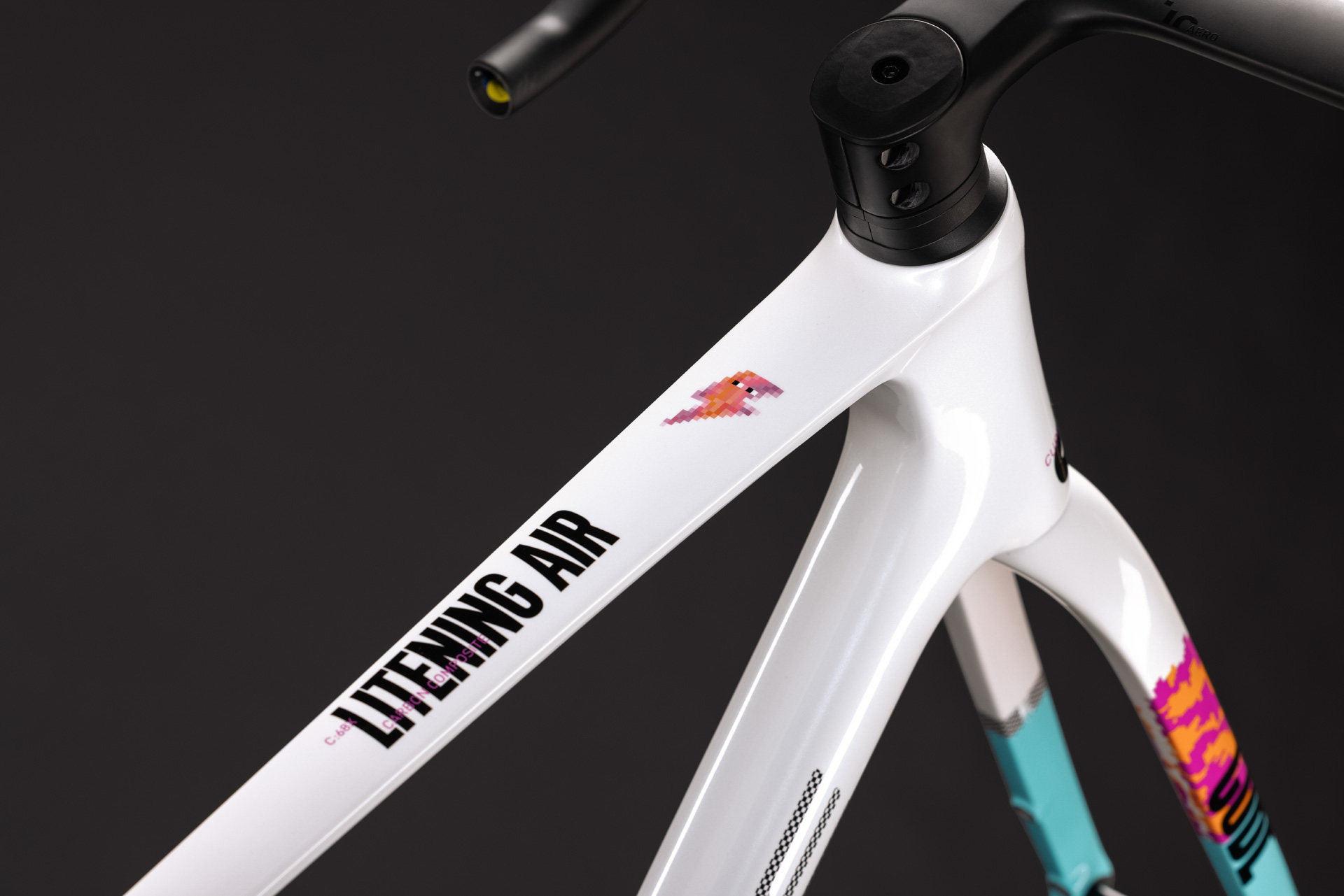 BICICLETA CUBE LITENING AIR C:68X FRAMESET GRAPHIC WHITE 2027 56 cm [2]