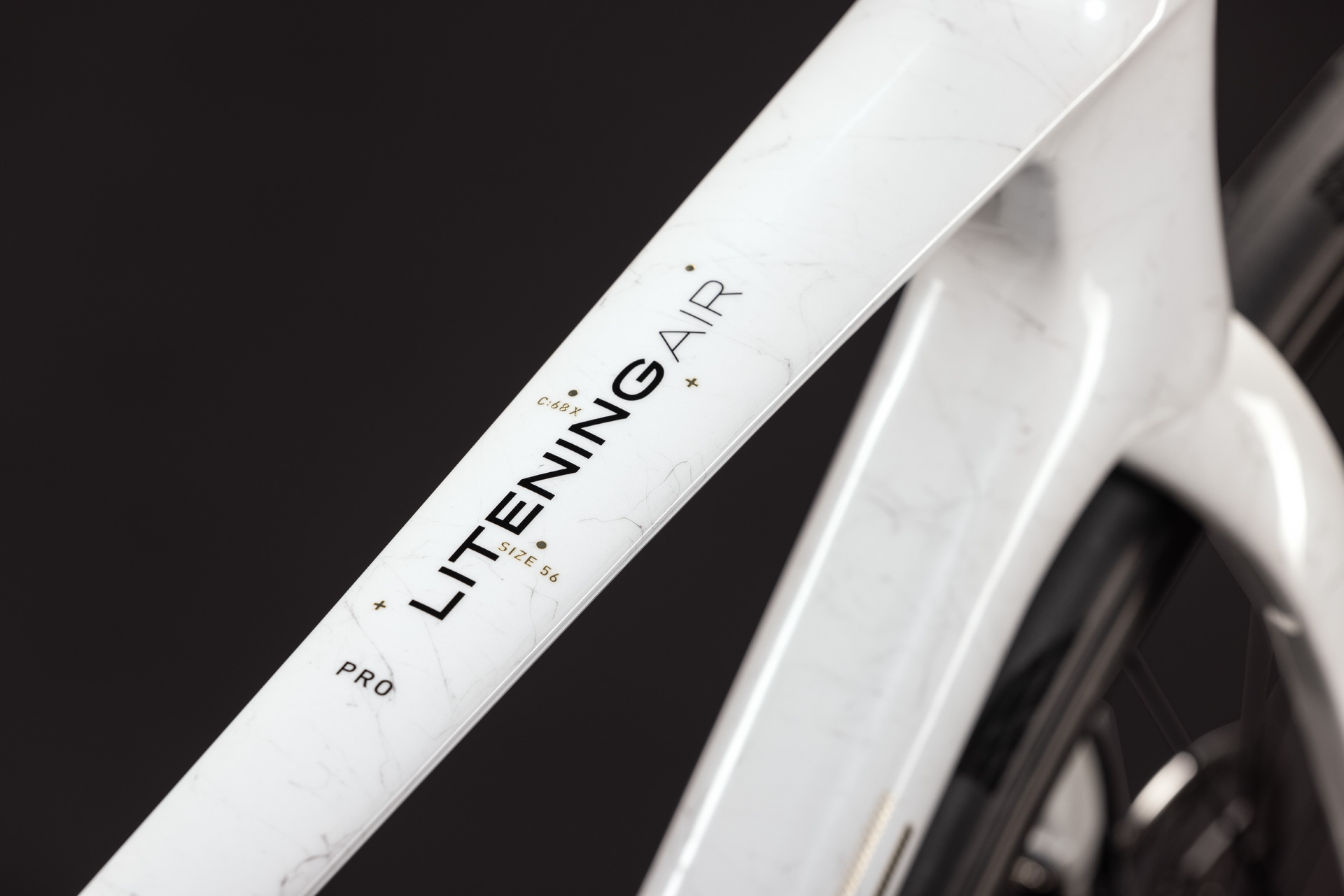BICICLETA CUBE LITENING AIR C:68X PRO CHALKYFIBRE GOLD 2027 50 cm [2]