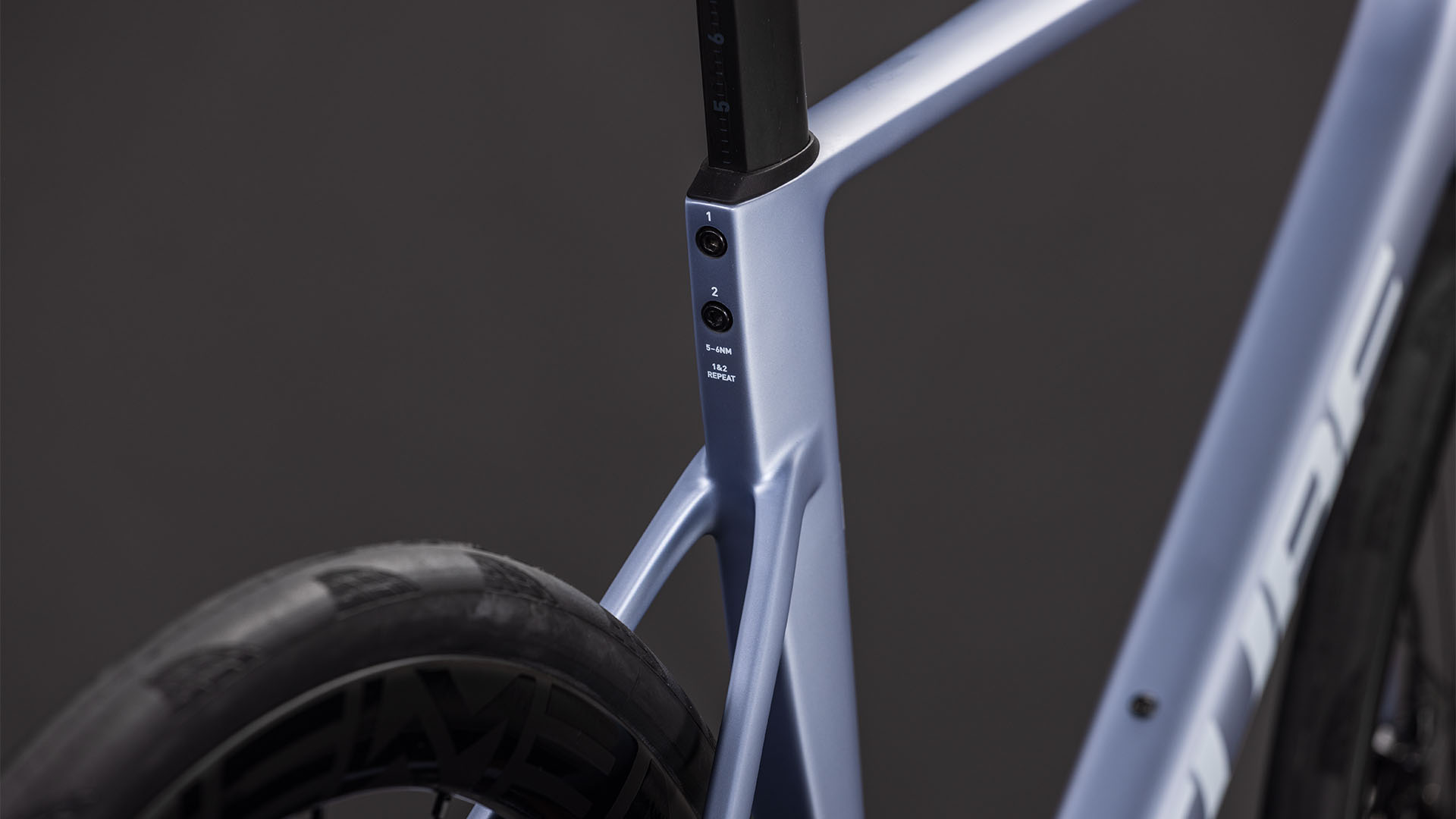 BICICLETA CUBE LITENING AIR C:68X PRO SKYSCRAPER WHITE 2026 58 cm [3]