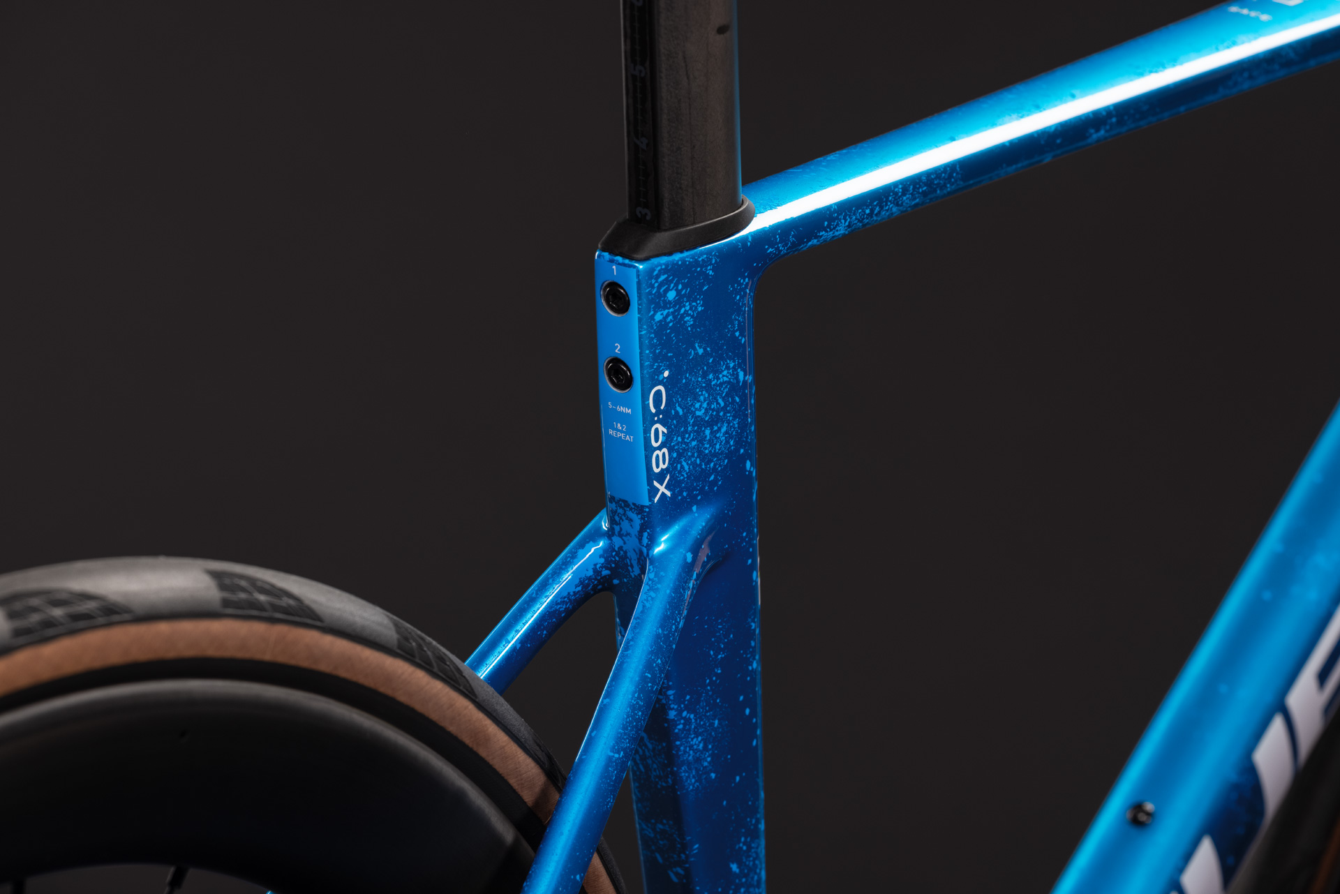 BICICLETA CUBE LITENING AIR C:68X RACE BLUETWISTER PRIZM 2027 60 cm [3]