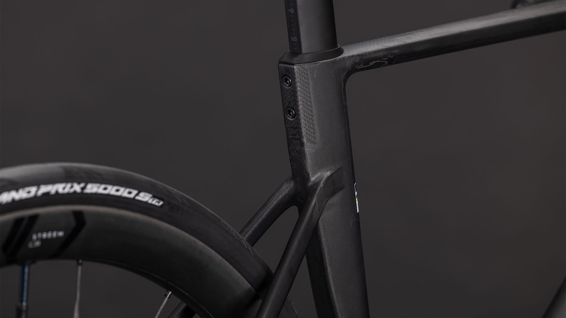 BICICLETA CUBE LITENING AIR C:68X SLT GOLDDUST PRISM 2026 54 cm [3]