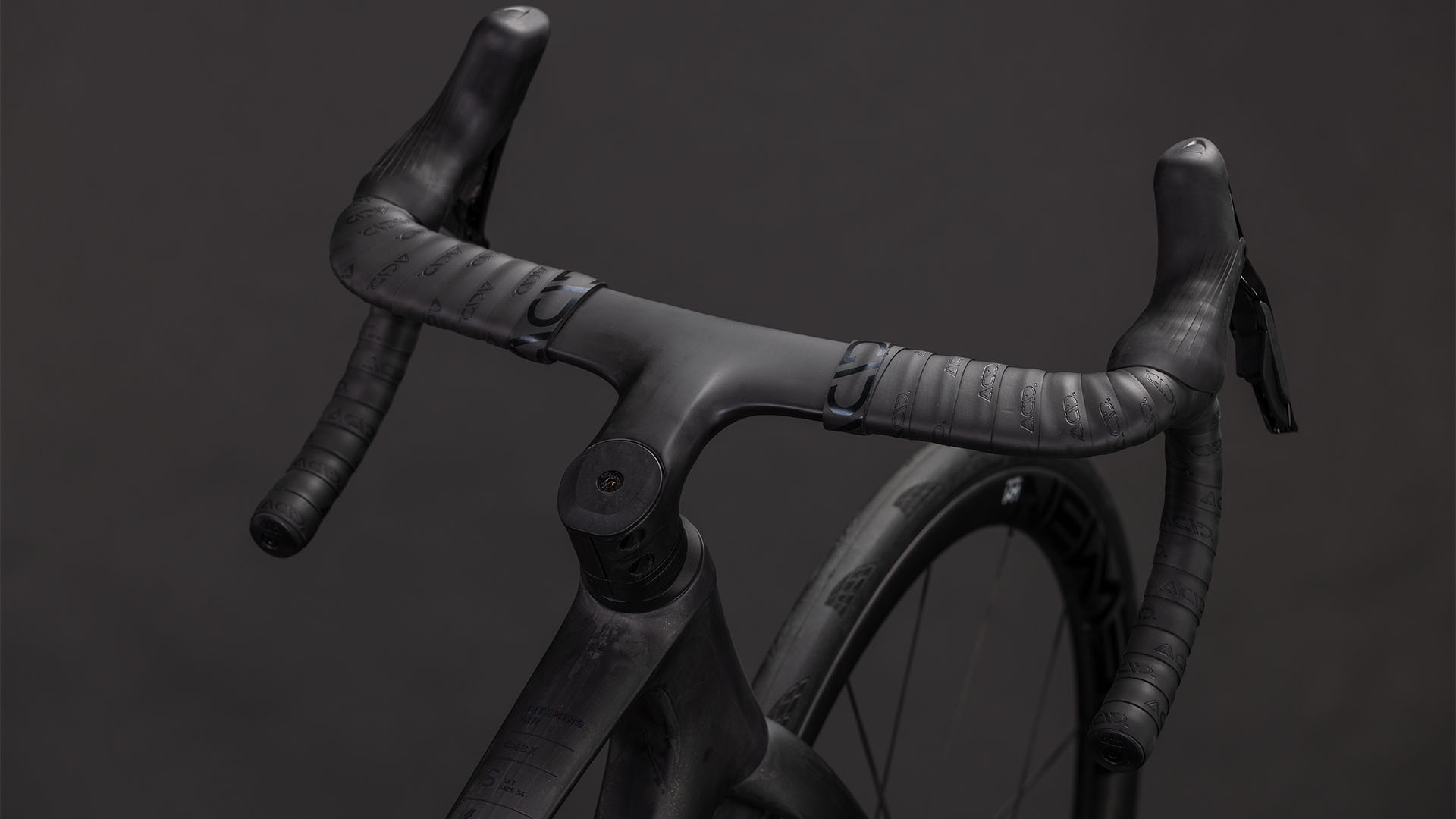 BICICLETA CUBE LITENING AIR C:68X SLT GOLDDUST PRISM 2026 52 cm [2]