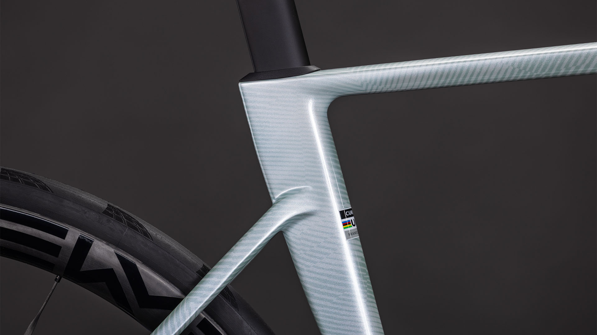 BICICLETA CUBE LITENING AIR C:68X SLT XENONGRID GREEN 2026 58 cm [3]