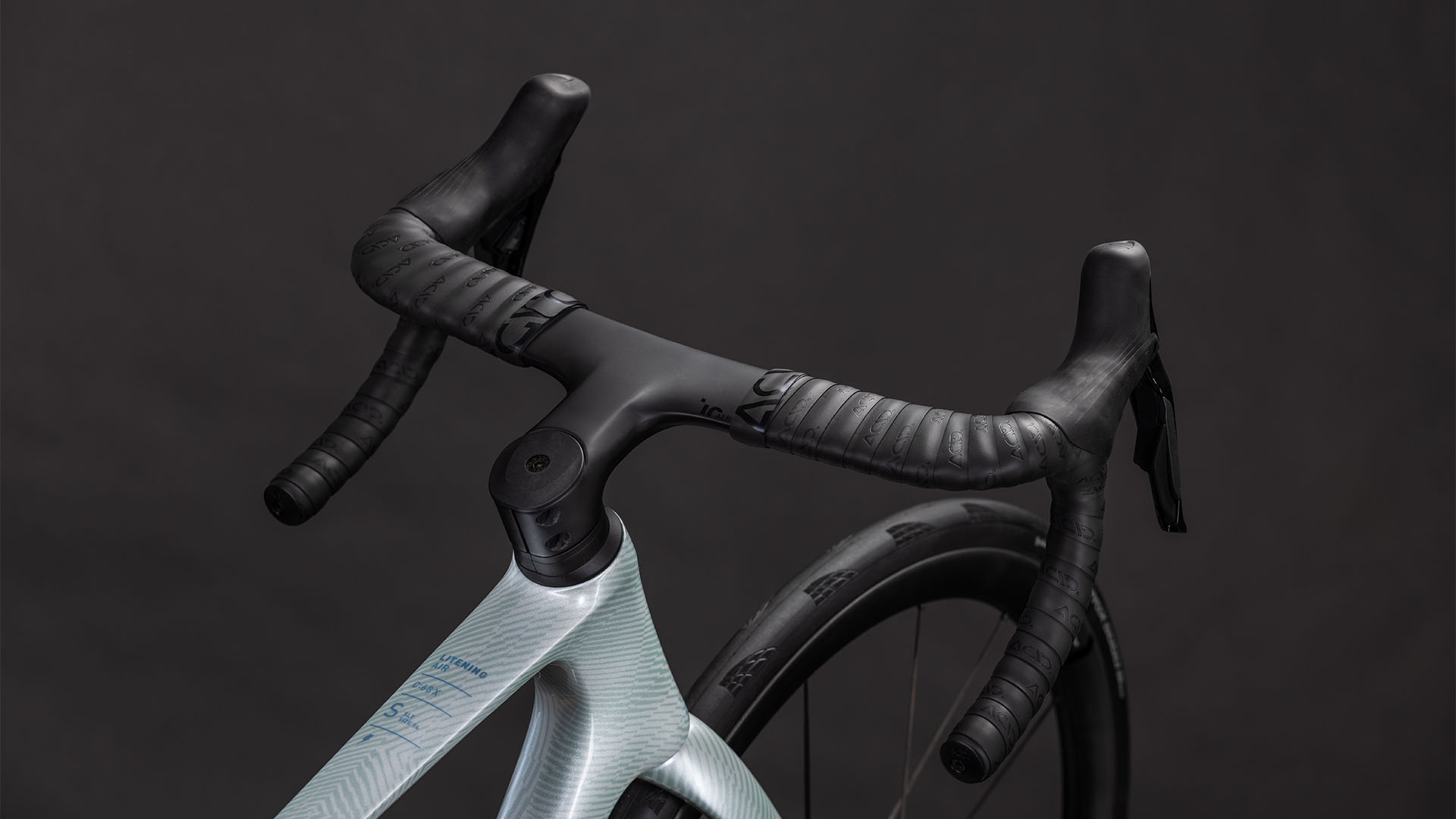 BICICLETA CUBE LITENING AIR C:68X SLT XENONGRID GREEN 2026 56 cm [2]