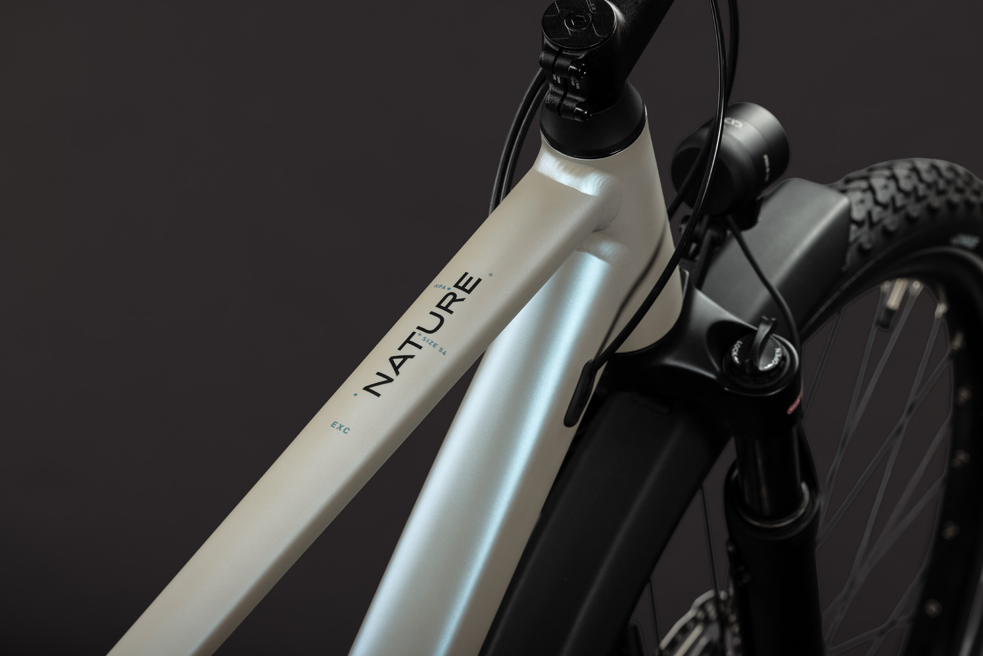 BICICLETA CUBE NATURE EXC FE GLINTSAND BLACK 2027 46 cm [1]