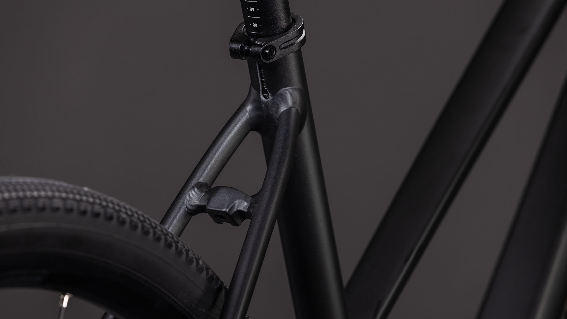 BICICLETA CUBE NULANE PRO TRAPEZE GREY CHROME 2026 53 cm [3]