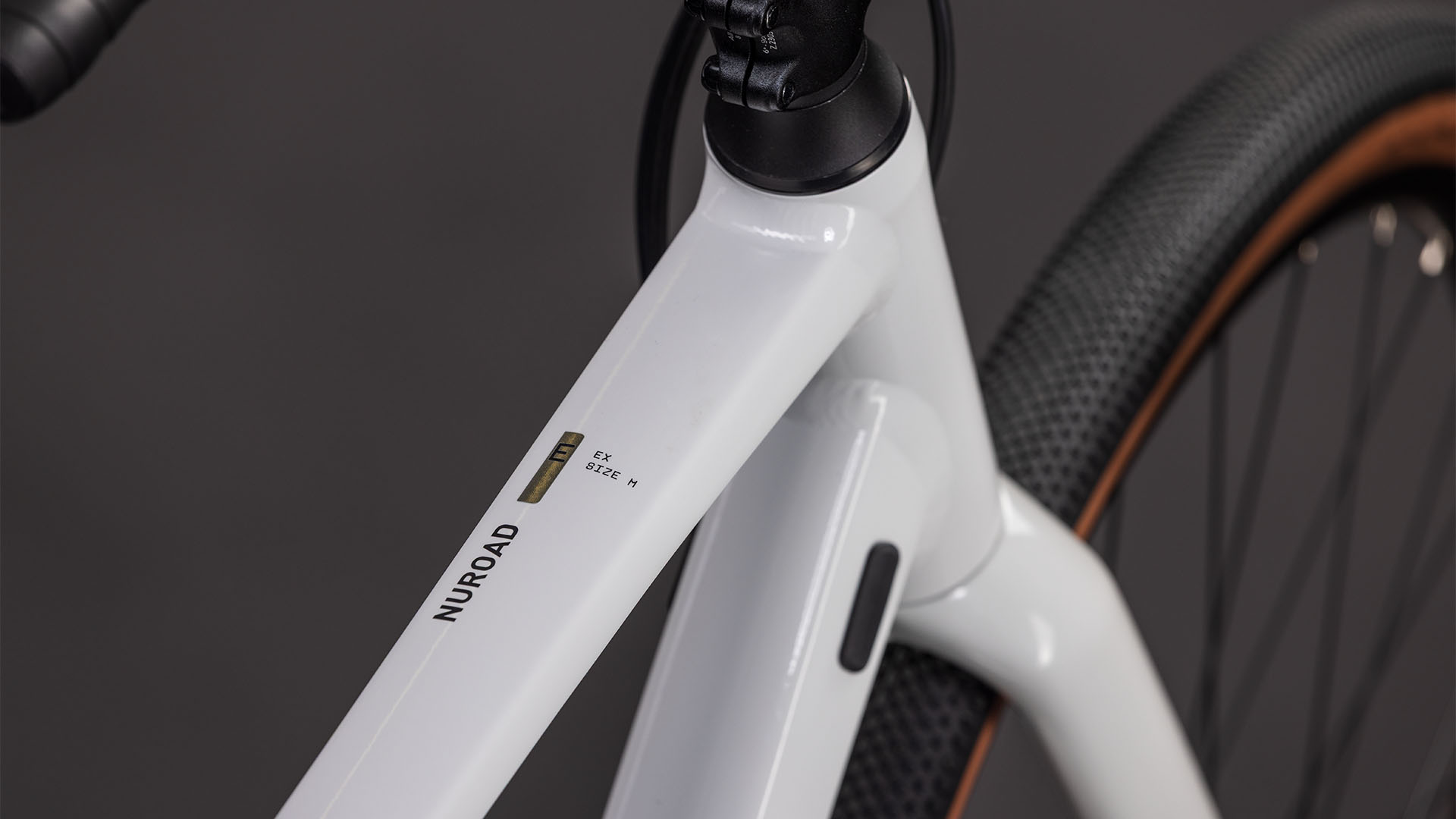 BICICLETA CUBE NUROAD EX COTTON GREY 2026 cadru XS (50cm) - roti 28 [1]