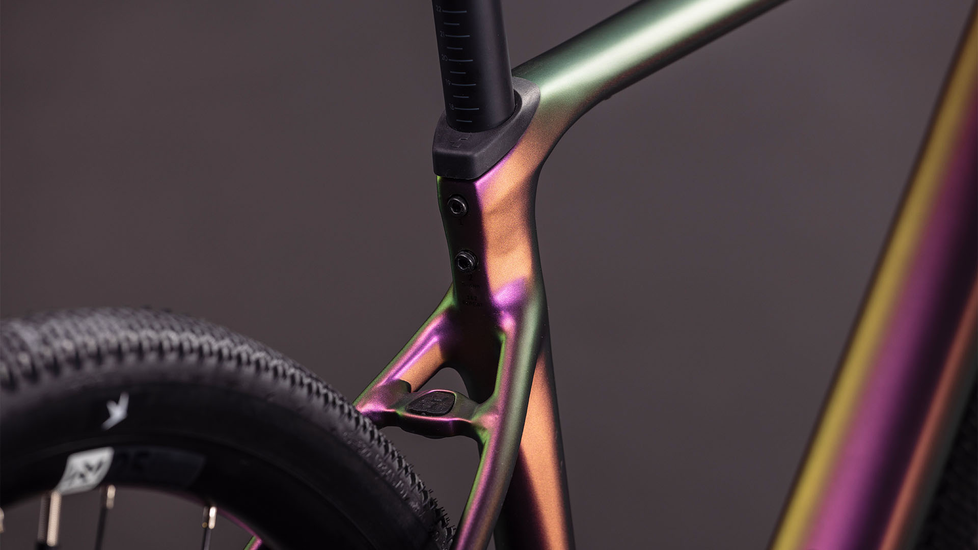 BICICLETA CUBE NUROAD SLX MOLOTOV BLACK 2026 S [1]