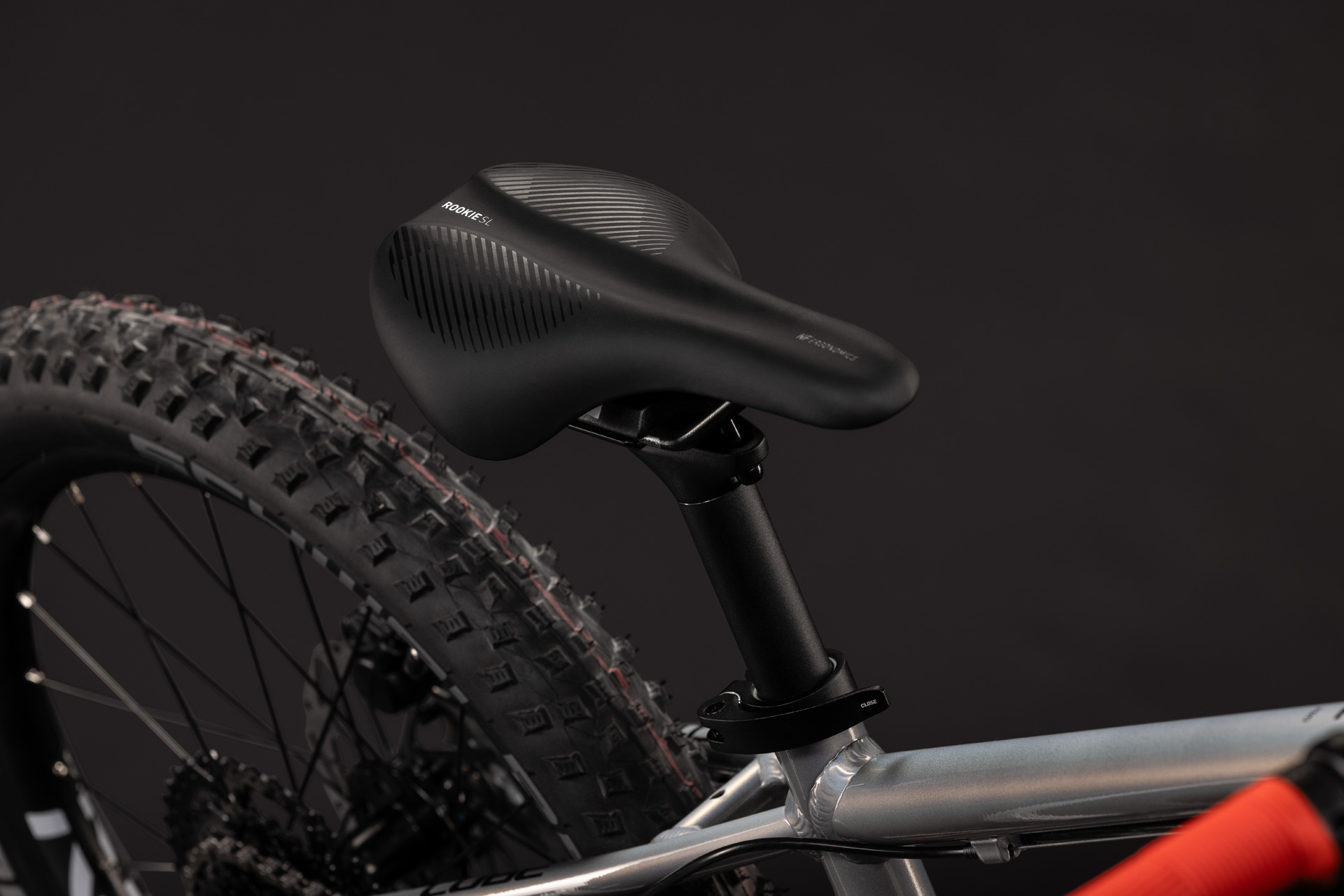 BICICLETA CUBE REACTION 200 PRO PRIZMPOLISHED RED 2027 roti 20 [3]