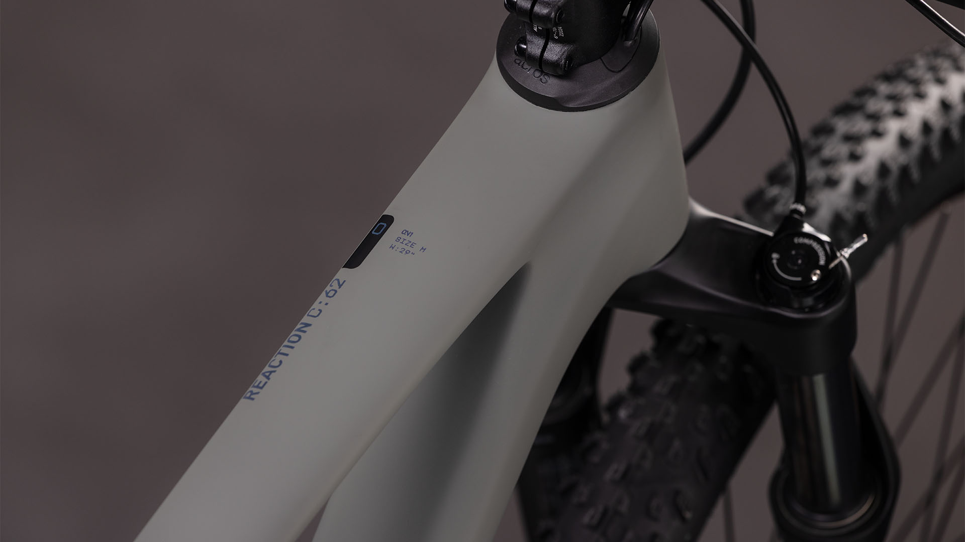 BICICLETA CUBE REACTION C:62 ONE OLDGREY BLACK 2026 cadru S (15") - roti 27.5 [1]