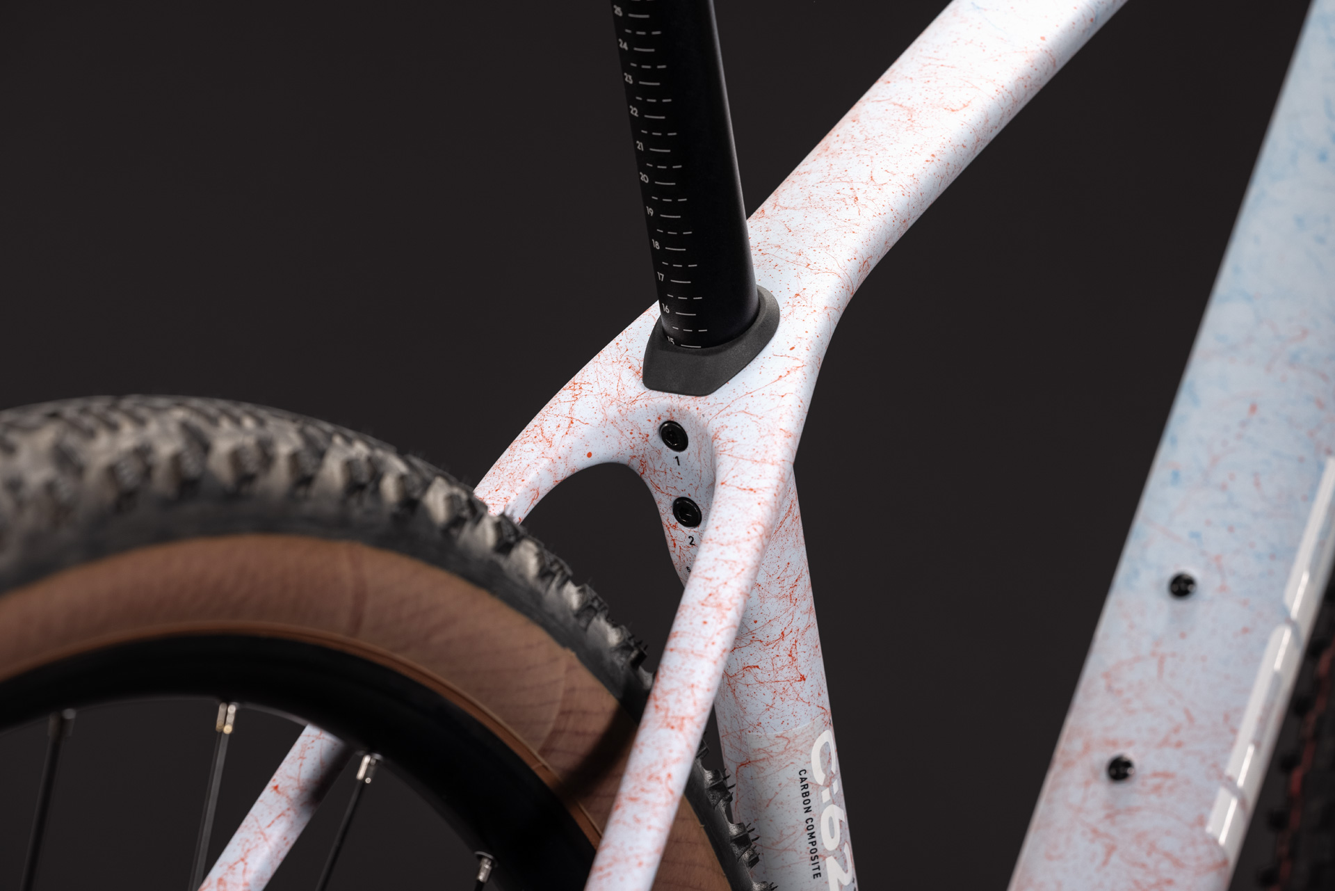 BICICLETA CUBE REACTION C:62 RACE OCEANBREEZE WHITE 2027 S [2]