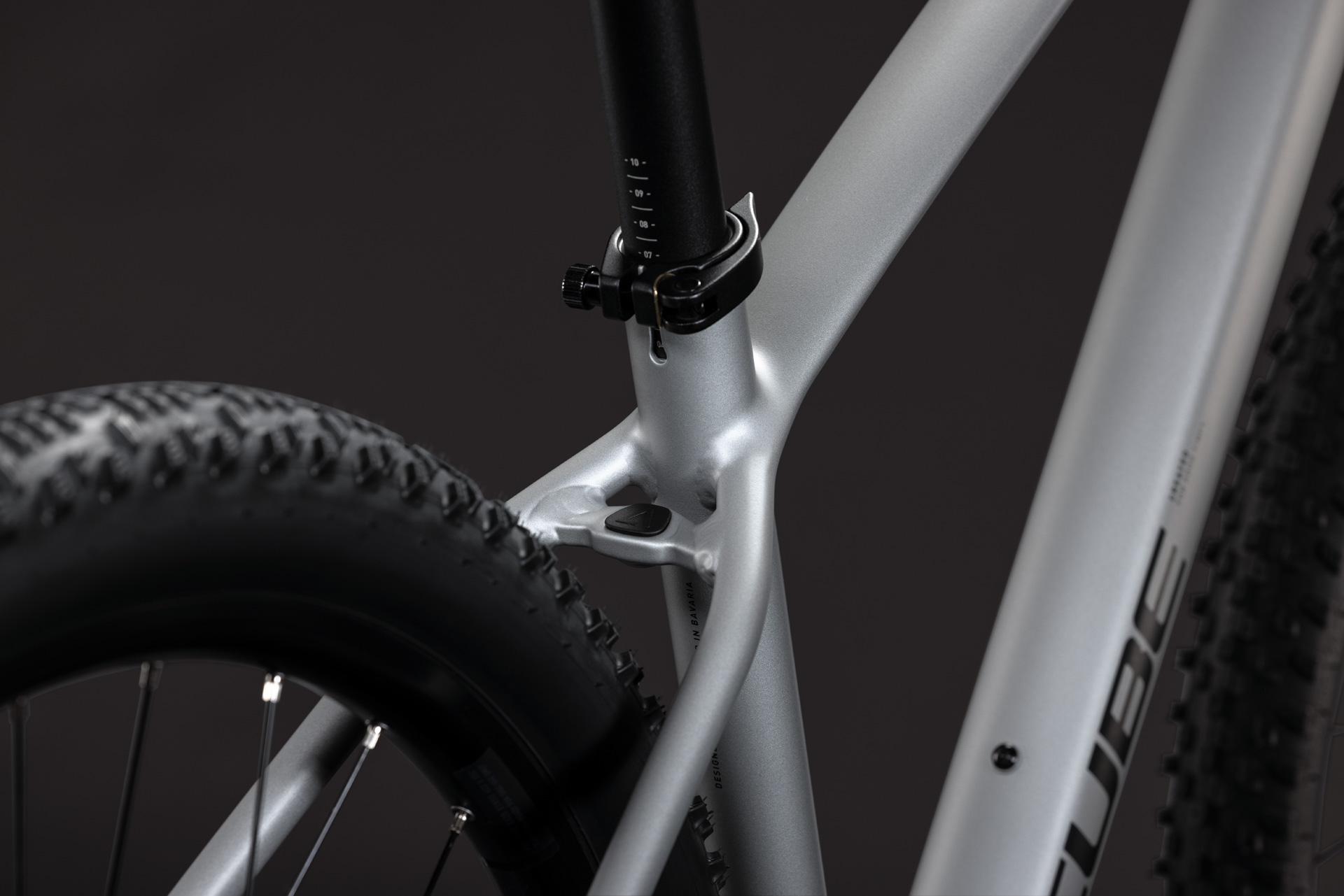 BICICLETA CUBE REACTION PRO PLATINUM BLACK 2027 cadru M (17") - roti 29 [2]
