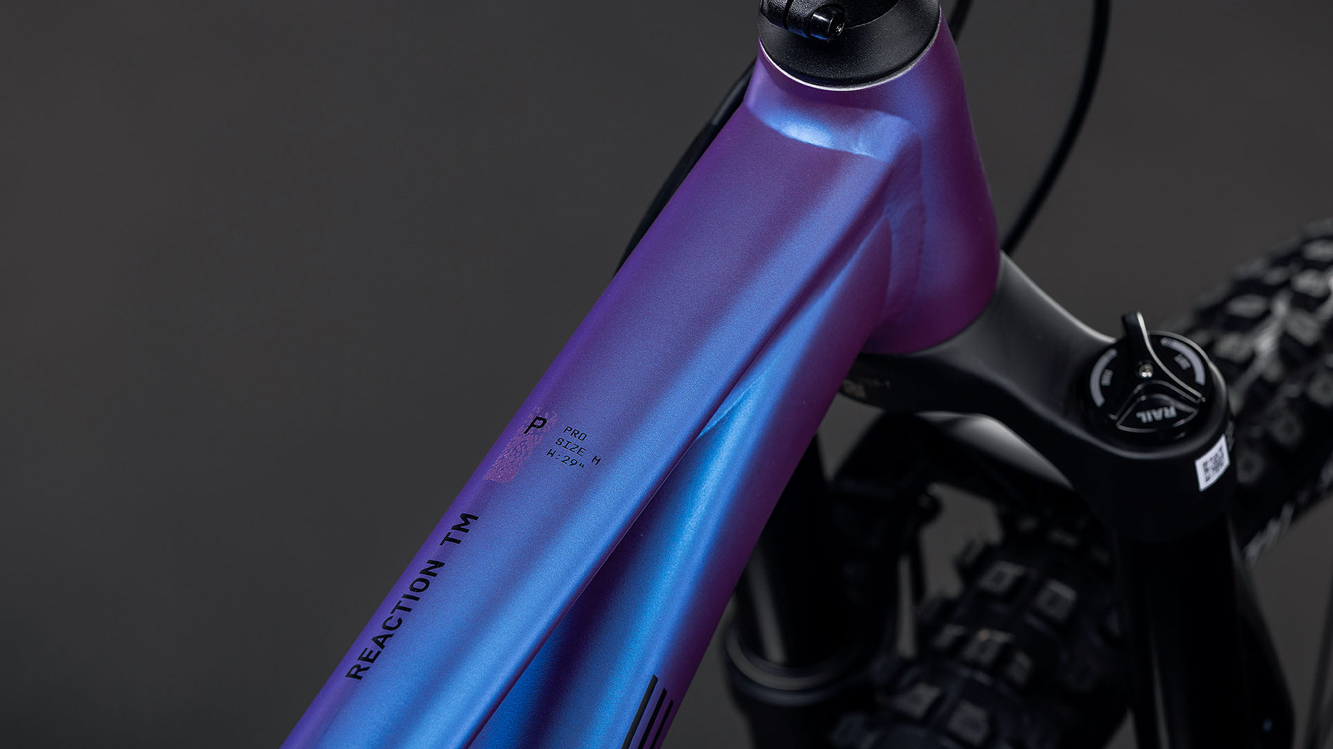 BICICLETA CUBE REACTION TM PRO BLUEVIOLET BLACK 2026 cadru XL (22") - roti 29 [1]