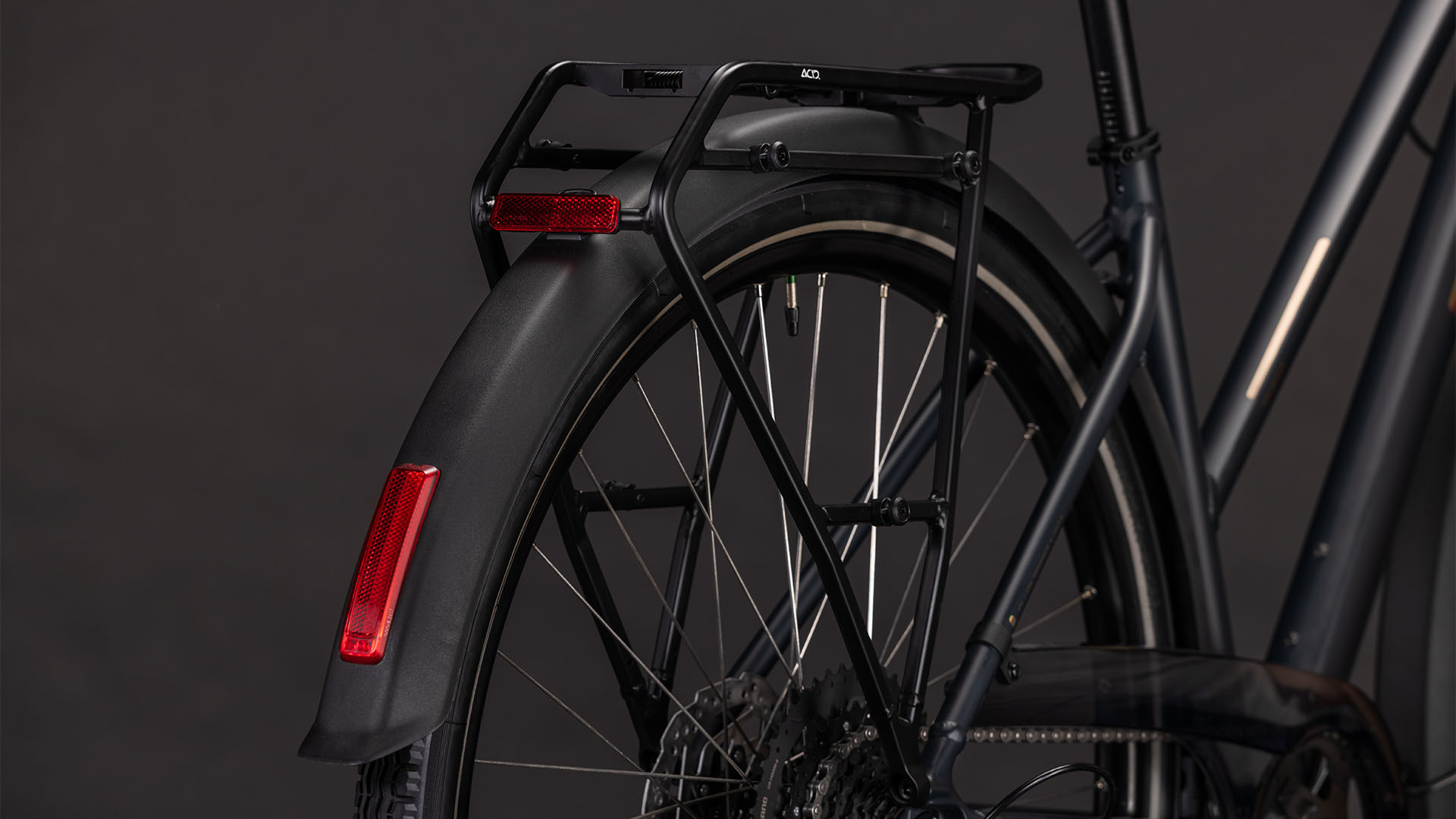 BICICLETA CUBE TOURING ONE TRAPEZE NIGHT CHROME 2026 46 cm [2]