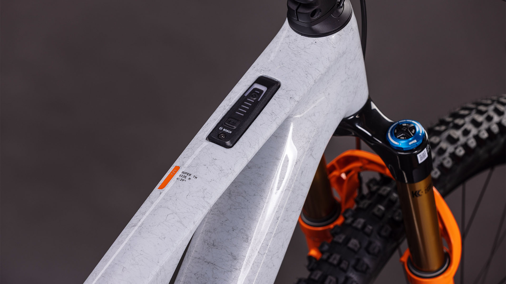 BICICLETA ELECTRICA CUBE AMS HYBRID ONE44 C:68X SUPER TM 400X FOGGREY FIBRE 2026 S [1]