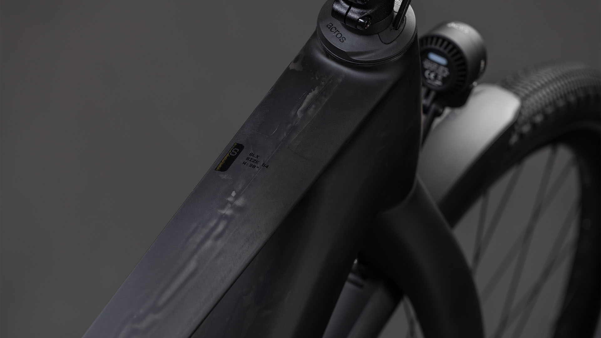 BICICLETA ELECTRICA CUBE KATHMANDU HYBRID C:62 SLX 400X LIQUIDBLACK BLUEDUST 2026 62 cm [1]