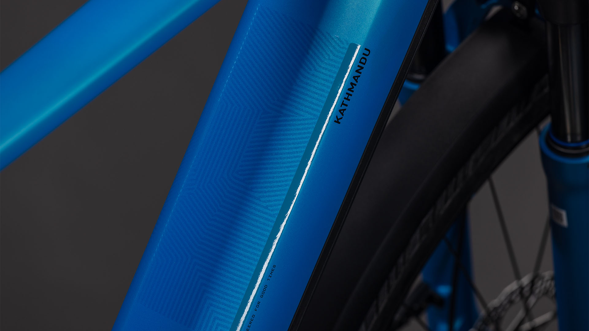 BICICLETA ELECTRICA CUBE KATHMANDU HYBRID COMFORT PRO 800 AZURE BLACK 2026 62 cm [2]