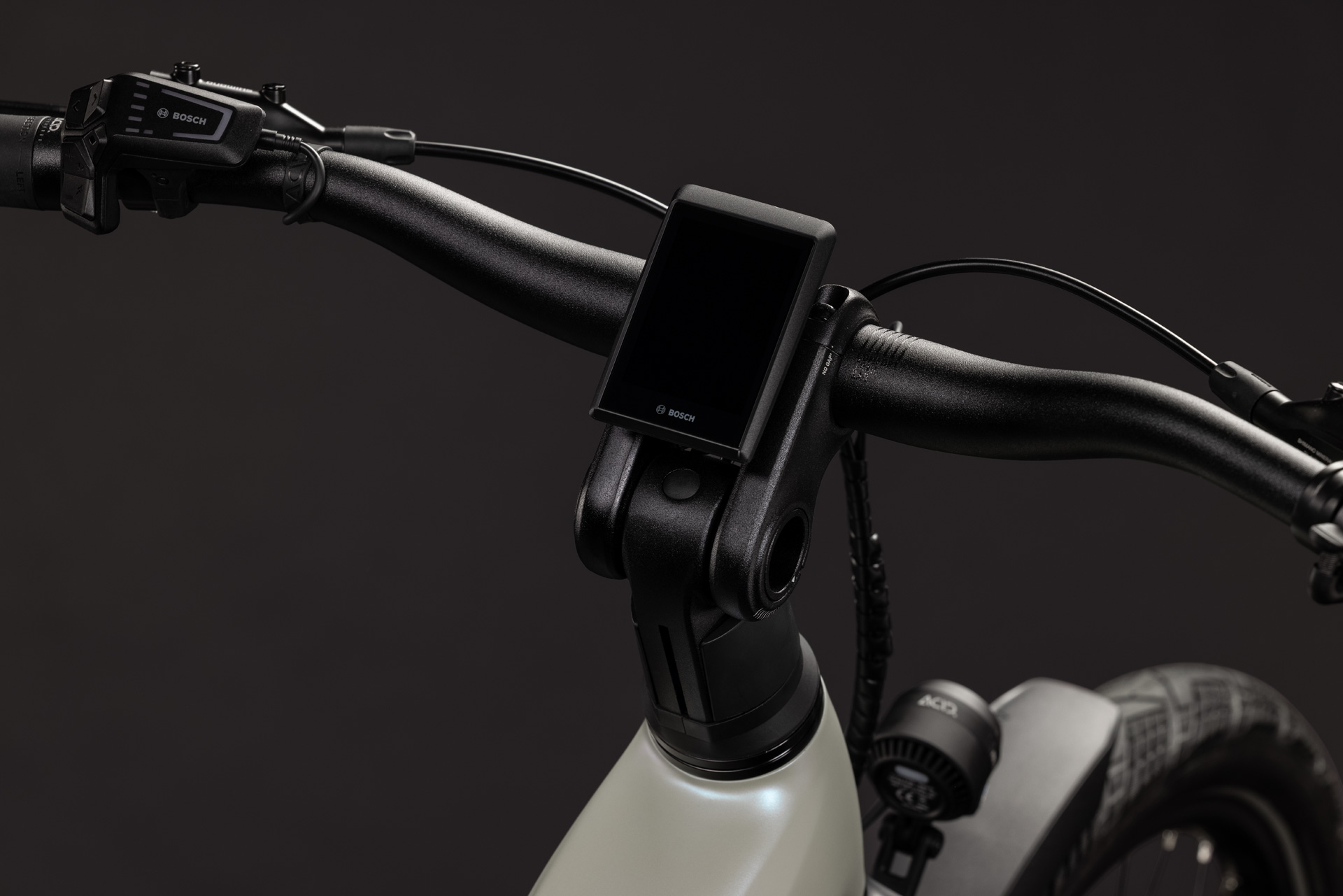 BICICLETA ELECTRICA CUBE KATHMANDU HYBRID DELUXE EXC 800 TRAPEZE GLINTSAND BLACK 2027 50 cm [1]