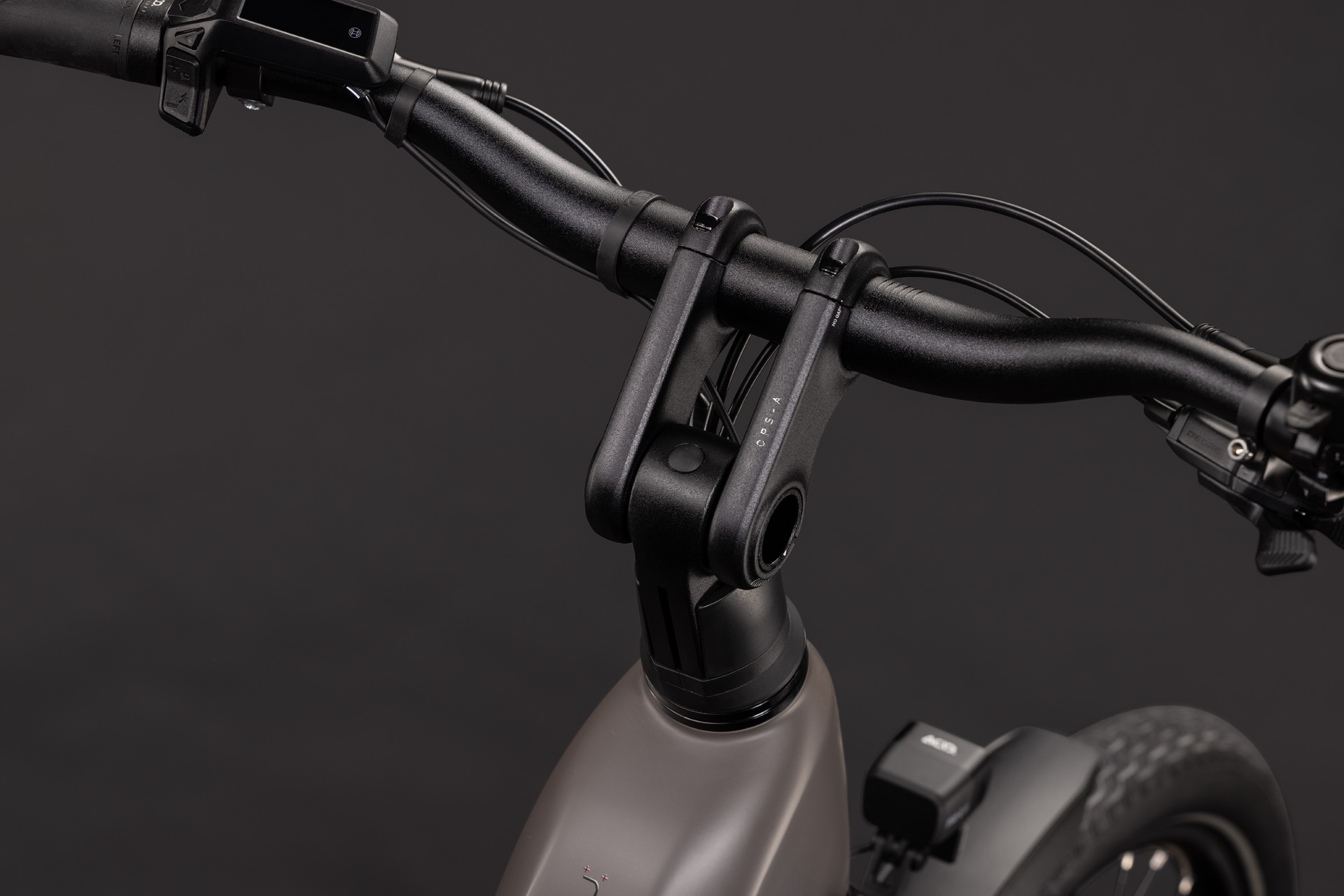 BICICLETA ELECTRICA CUBE KATHMANDU HYBRID ONE 800 EASY ENTRY CEDAR CHROME 2027 54 cm [1]