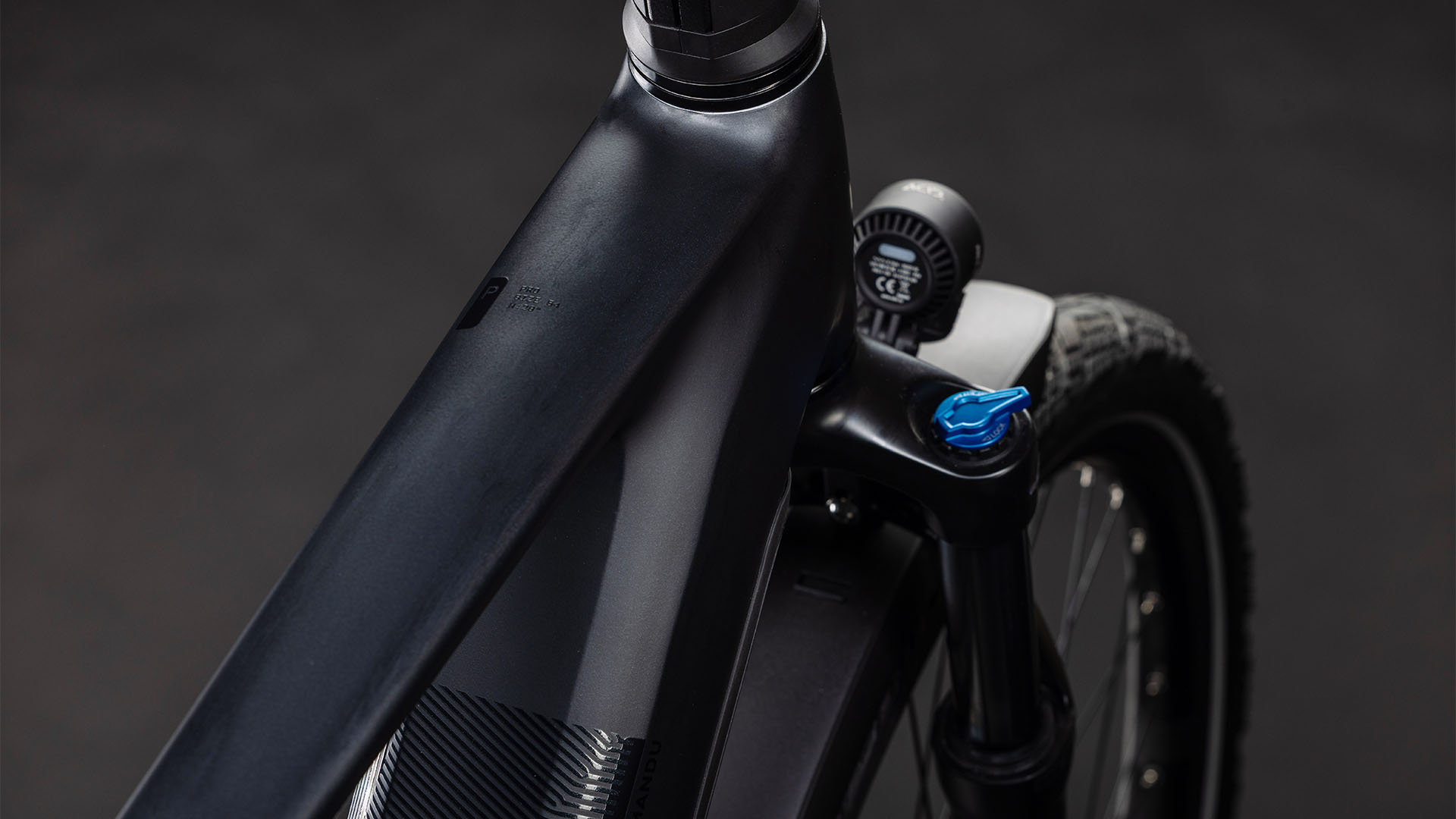 BICICLETA ELECTRICA CUBE KATHMANDU HYBRID PRO 800 COAL BLACK 2026 54 cm [2]