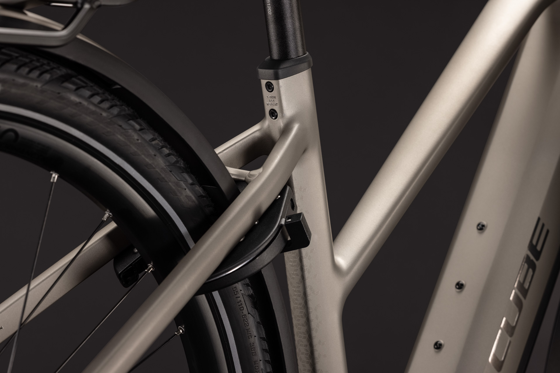 BICICLETA ELECTRICA CUBE KATHMANDU HYBRID SLX 800 TRAPEZE FLASHSTONE CHROME 2027 50 cm [4]