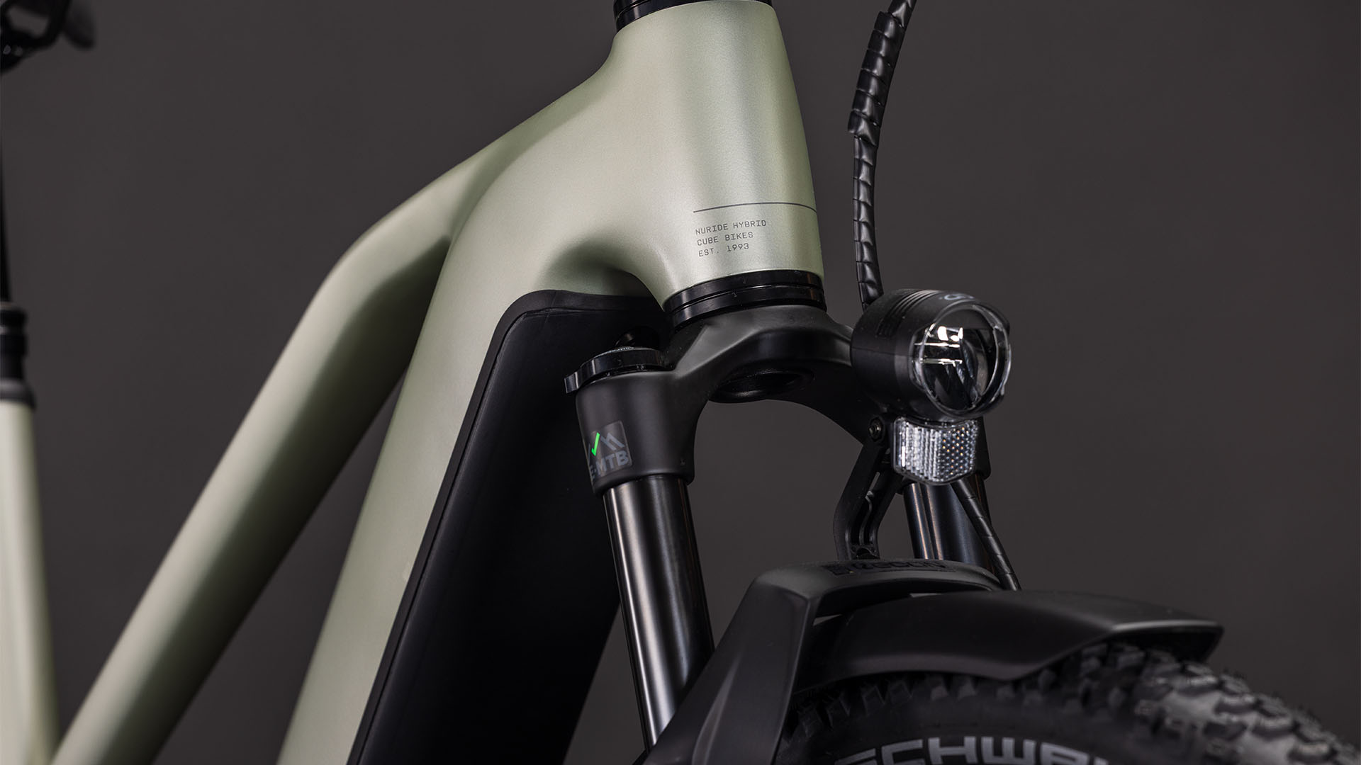 BICICLETA ELECTRICA CUBE NURIDE HYBRID EXC 800 TRAPEZE LEMONGRASS REFLEX 2026 54 cm [4]