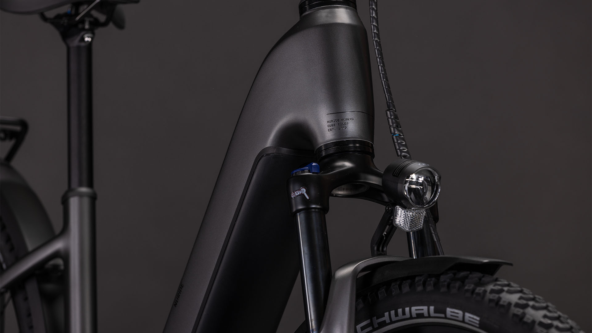 BICICLETA ELECTRICA CUBE NURIDE HYBRID PERFORMANCE 600 EASY ENTRY SLABGREY BLACK 2026 58cm [4]