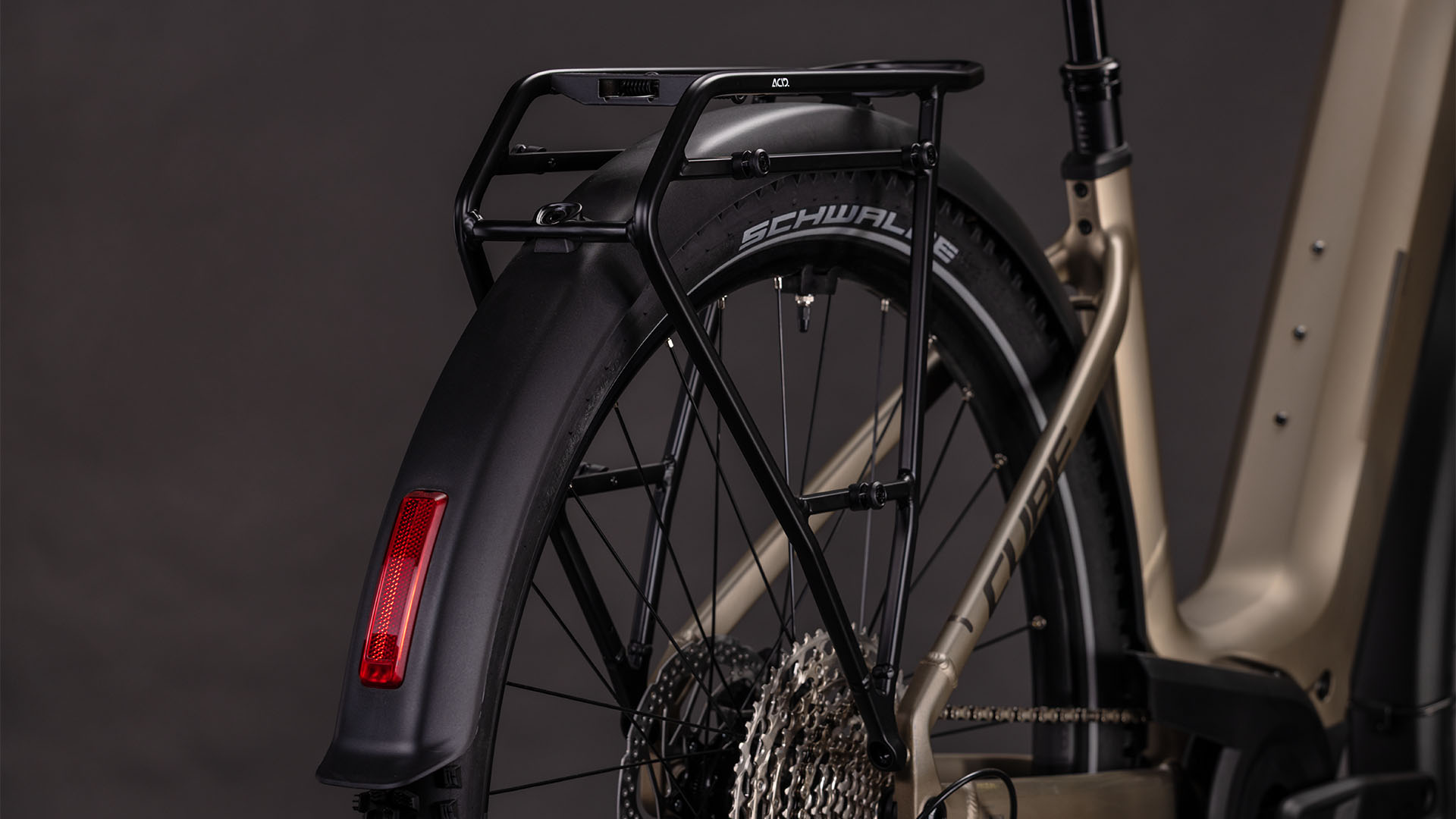 BICICLETA ELECTRICA CUBE NURIDE HYBRID PRO 800 EASY ENTRY FLASHSTONE CHROME 2026 54 cm [3]